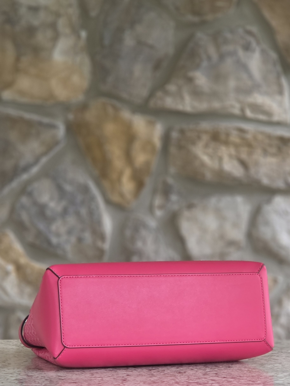 Michael Kors Reed Logo Large Pink Satchel - Picture 4 of 9